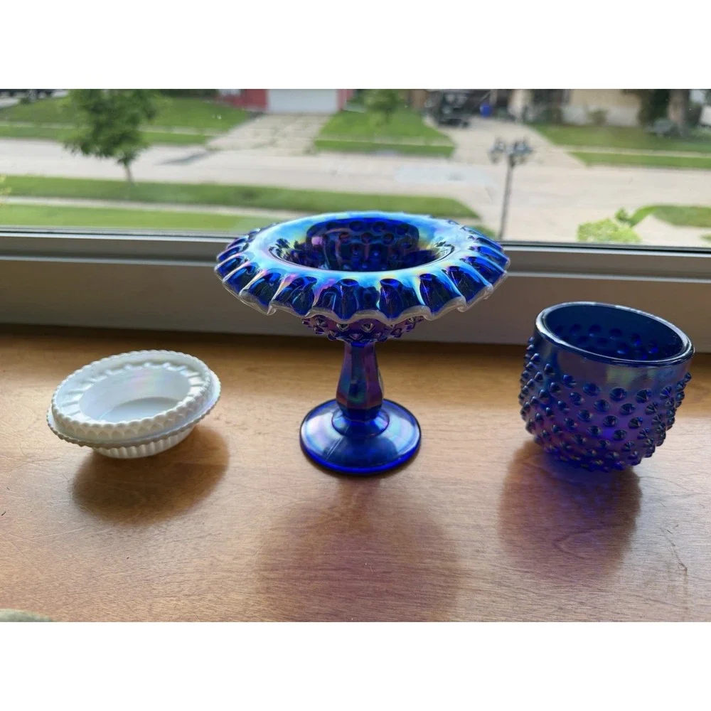 Fenton Blue Carnival Glass Hobnail Snow Crest 3 Piece Pedestal Fairy Lamp-9